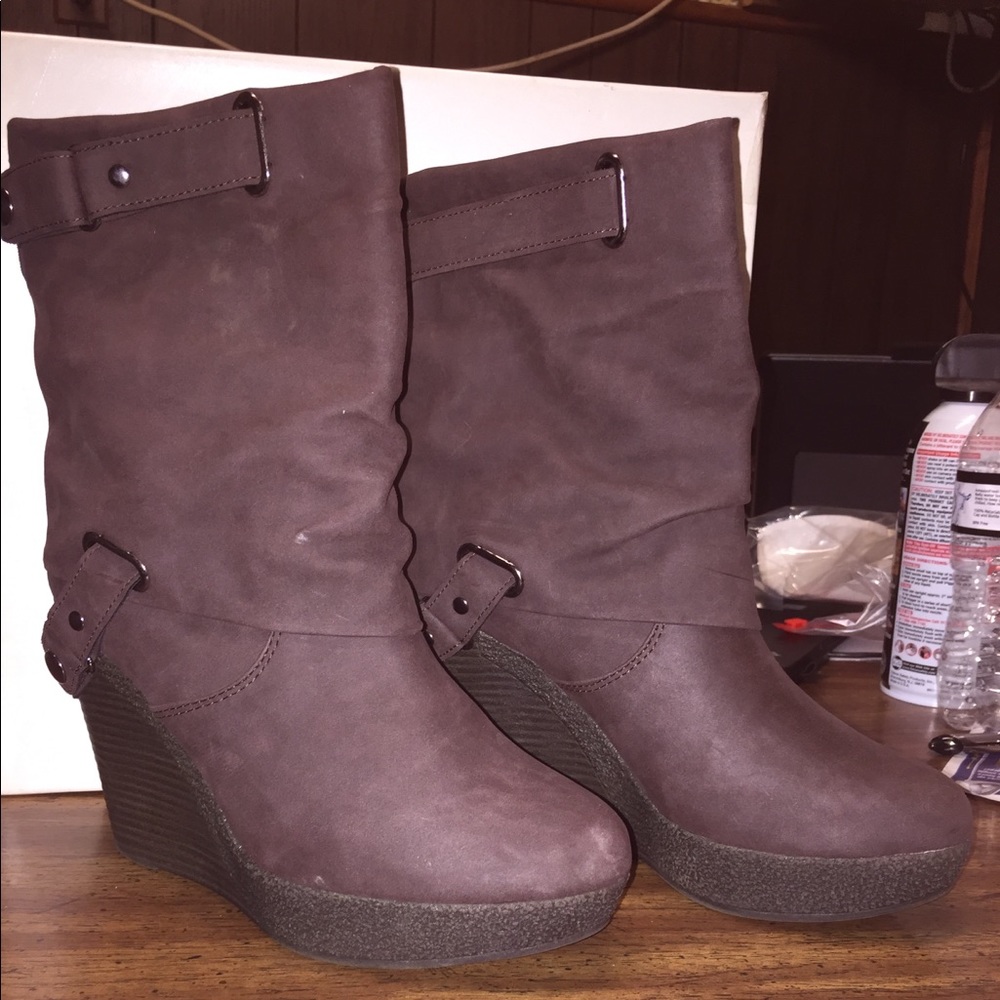 Steve Madden Austyn Brown Wedge Platform Boot 7